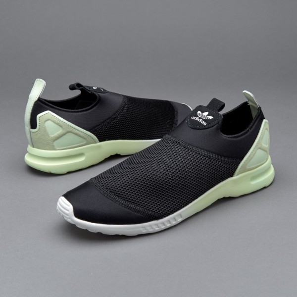 Adidas Damen ZX Flux Glatter Slip-on-Kern-Schwarz ...
